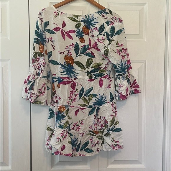 Blue Island Multicolor Floral Blouse - Picture 3 of 3